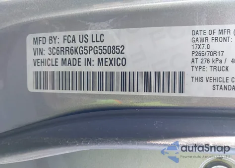 2023 Ram 1500 Classic Tradesman 4X2 5'7 Box z USA, uszkodzony, nr VIN 3C6RR6KG5PG550852